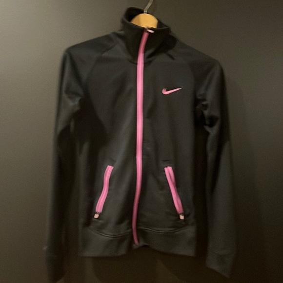 Nike Jackets & Blazers - NIKE full zip jacket